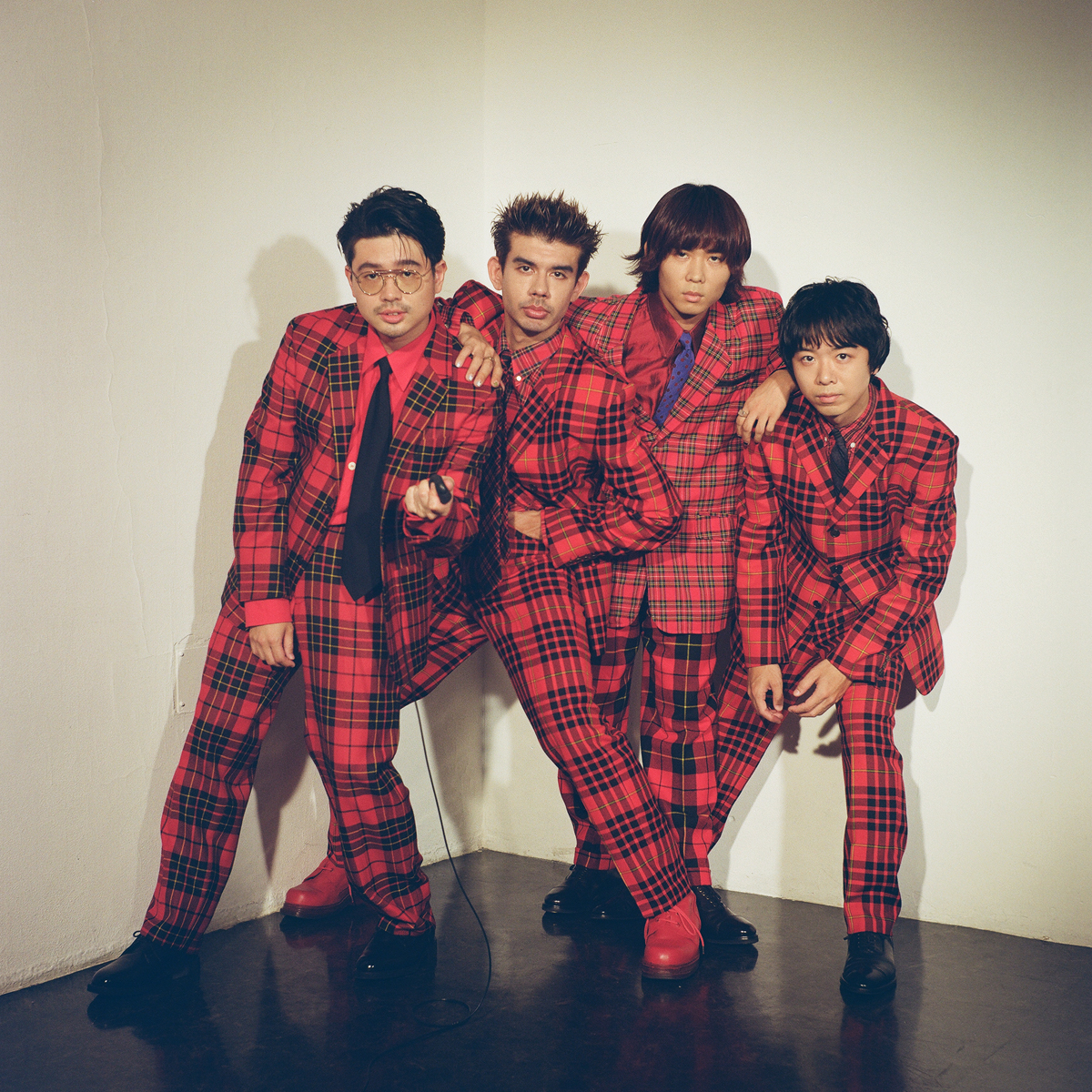 野外フェス「ARIFUJI WEEKENDERS 2025」に出演するOKAMOTO'S