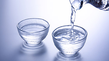 A special cocktail in collaboration with Karibaichishuzo, which has been in business for 107 years.