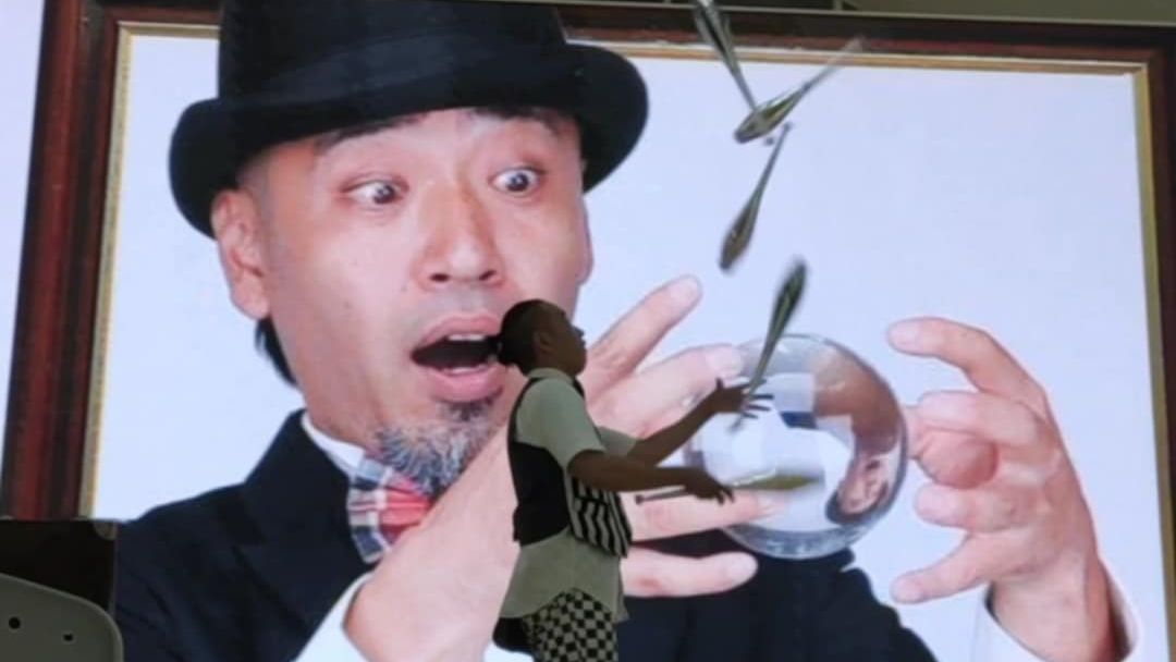 パフォーマー「チュゲ」によるコミカルパフォーマンス