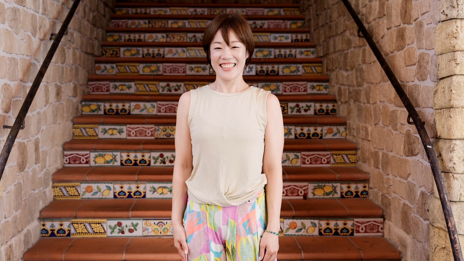ヨガインストラクターの杉美智子
